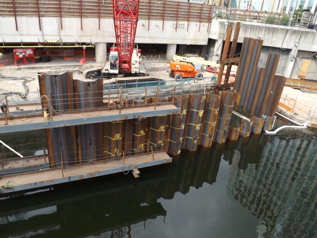 Building B2 Wood Wharf SPI Piling A E Yates Building B2 Wood Wharf SPI Piling A E Yates
